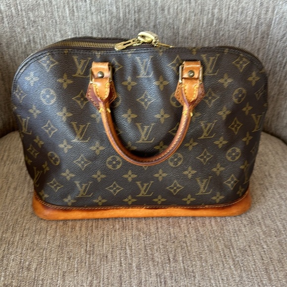 Louis Vuitton Alma Shoulder Bag PM Brown Canvas/Leather - Picture 4 of 10